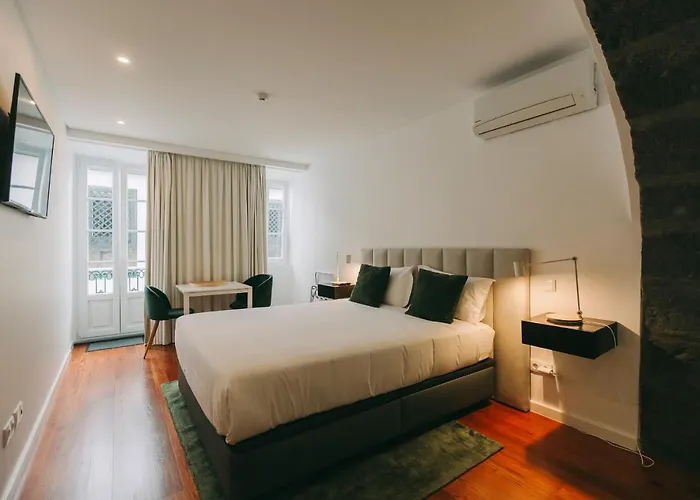 Guest house Azores - Family Ponta Delgada (Sao Miguel)