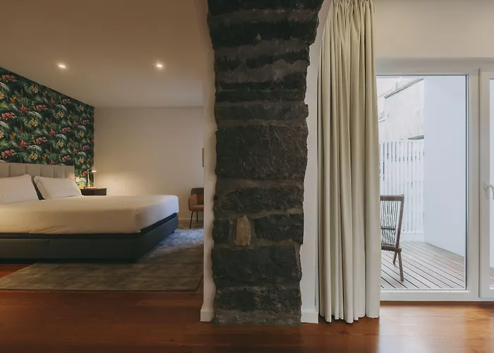 Guest house Azores - Family Ponta Delgada (Sao Miguel)